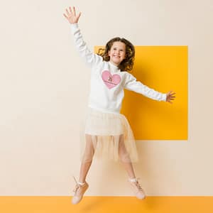 I love you beary much - Youth crewneck sweatshirt